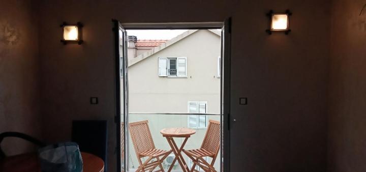 Apartments With Sea View In Prcanj كوتور المظهر الخارجي الصورة